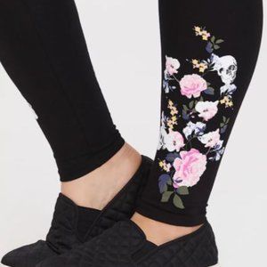 TORRID FLORAL SKULL LEGGINGS 4X NWT